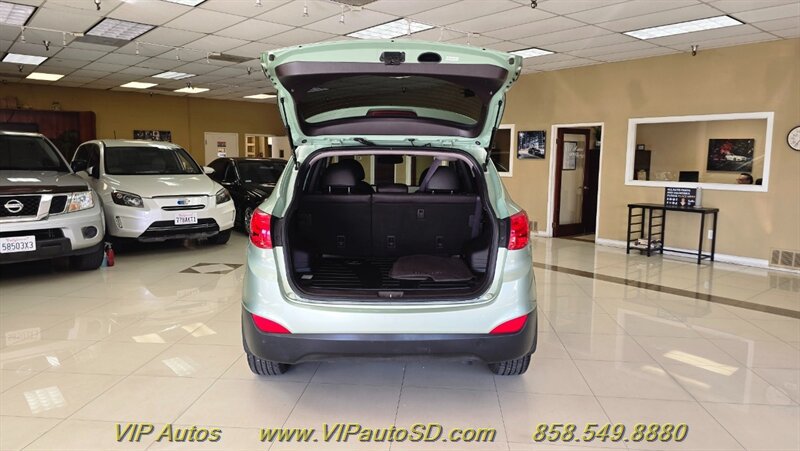 Used 2011 Hyundai Tucson Limited w/ Premium Pkg 3 FWD image 22