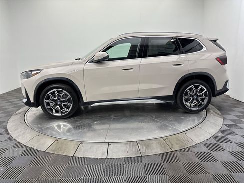 New 2026 BMW X1 xDrive28i w/ Technology Package AWD/4WD image 16