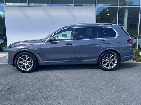 Certified 2023 BMW X7 xDrive40i w/ Premium Package image 2