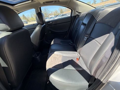 Used 2006 Chrysler Sebring Touring image 20