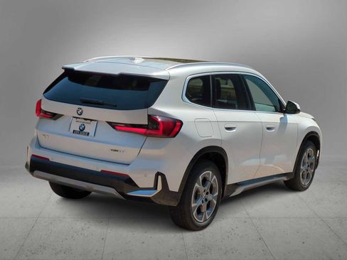 Used 2026 BMW X1 xDrive28i image 8