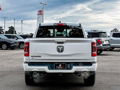 Used 2022 RAM 1500 Laramie w/ Sport Appearance Package image 7