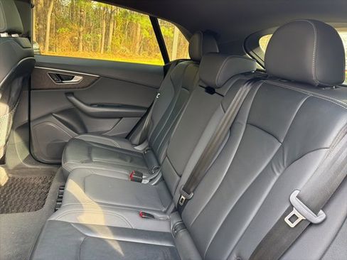Used 2019 Audi Q8 Premium w/ Convenience Package image 20