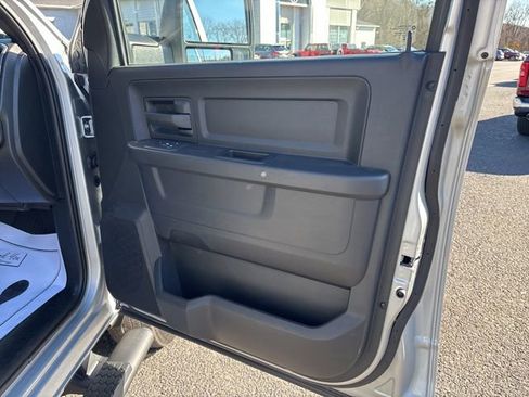 New 2026 RAM 3500 Tradesman image 19