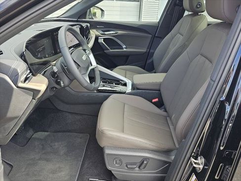 New 2026 Audi Q5 Premium Plus AWD/4WD image 2