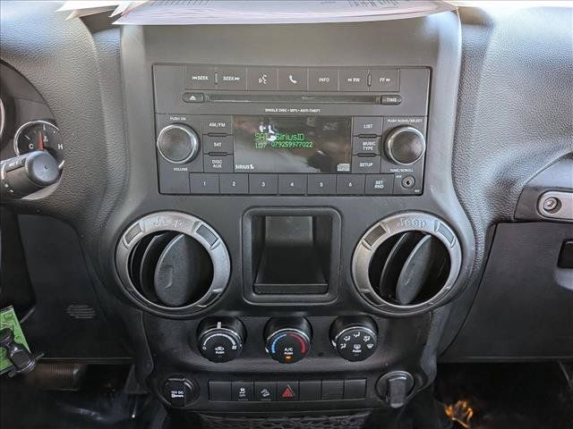 Used 2018 Jeep Wrangler Sport AWD/4WD image 13