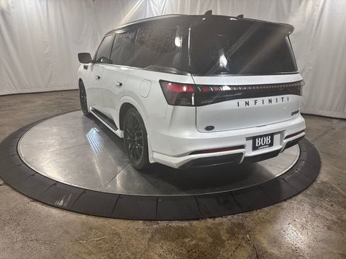 Used 2025 INFINITI QX80 Autograph w/ Premium Cargo Package image 6