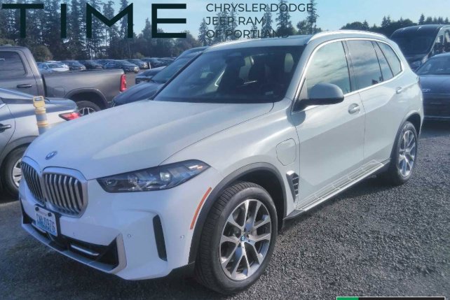 Used 2025 BMW X5 xDrive50e AWD/4WD image 1