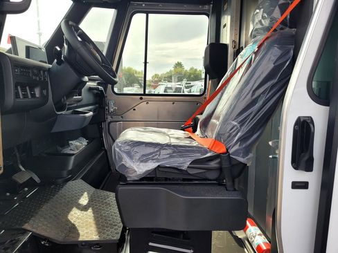 New 2025 Chevrolet Brightdrop 600 w/ Battery Pack, Max Range image 8