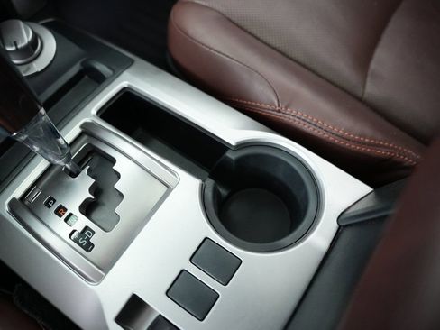 Used 2018 Toyota 4Runner Limited image 33