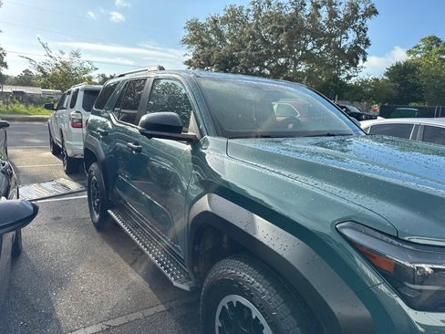 Used 2025 Toyota 4Runner TRD Off-Road Premium AWD/4WD image 5