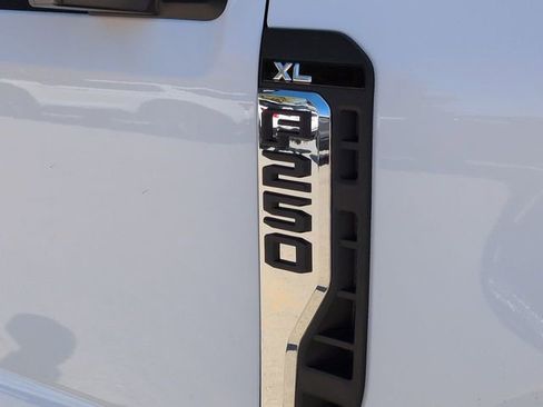 New 2026 Ford F250 XL image 12