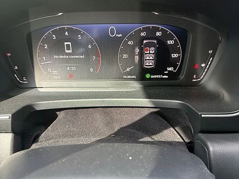 Used 2023 Honda Pilot Elite image 18