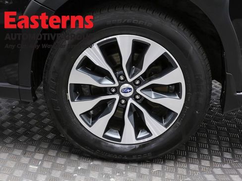 Used 2023 Subaru Outback Limited AWD/4WD image 34