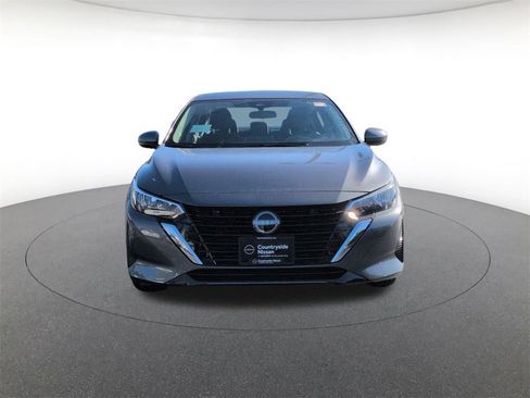 New 2025 Nissan Sentra SV image 2