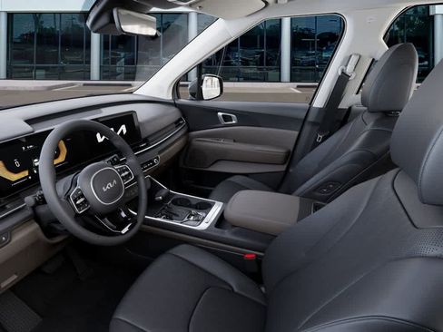 New 2026 Kia Carnival EX image 17