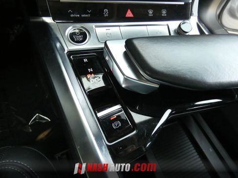 Used 2021 Audi e-tron Premium Plus AWD/4WD image 57