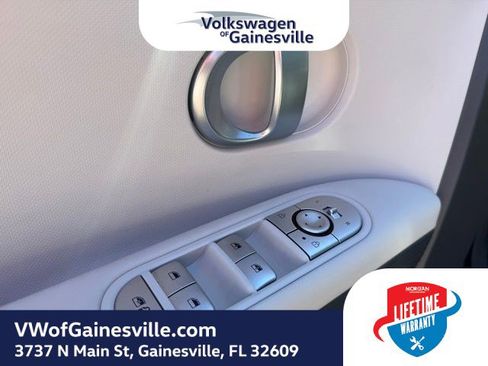 Used 2024 Hyundai Ioniq 5 SEL image 17