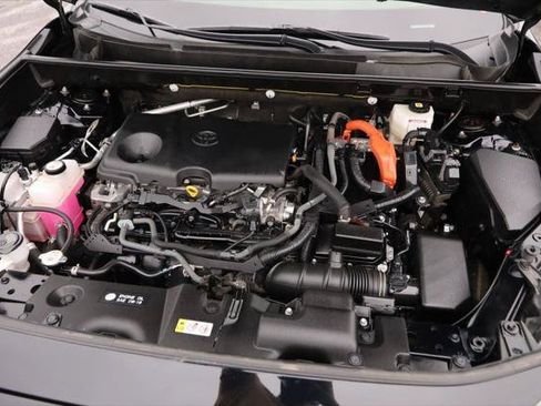 Certified 2022 Toyota RAV4 LE AWD/4WD image 26