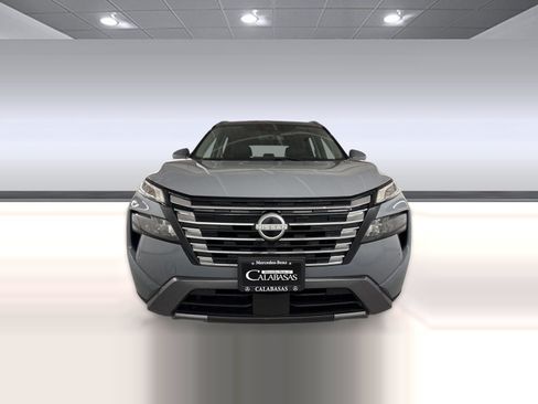 Used 2024 Nissan Rogue SL w/ SL Premium Package FWD image 6