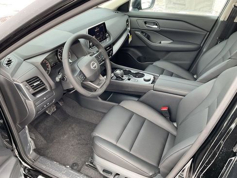 New 2026 Nissan Rogue SV w/ SV Premium Package image 10