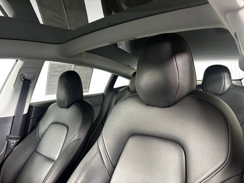 Used 2018 Tesla Model 3 Long Range image 26