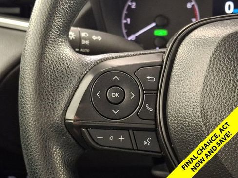 Used 2025 Toyota Corolla Cross AWD Hybrid image 26