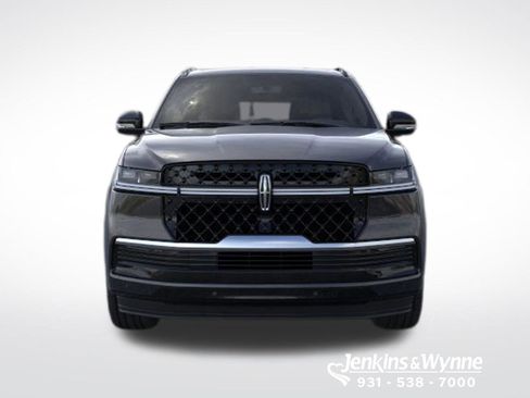 New 2026 Lincoln Navigator L Reserve AWD/4WD image 6