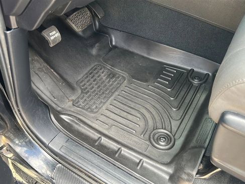 Used 2014 Toyota Tundra SR5 image 33