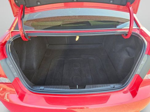 Used 2015 Chevrolet Cruze LS image 15