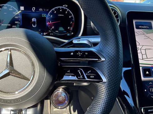 Used 2024 Mercedes-Benz SL 43 AMG image 21