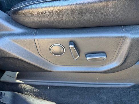 Used 2017 Ford F350 Lariat w/ Chrome Package AWD/4WD image 46