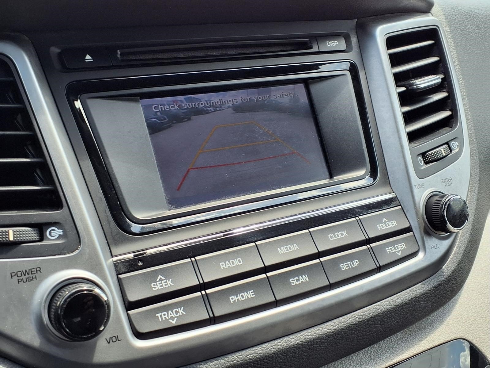 Used 2018 Hyundai Tucson SE FWD image 17