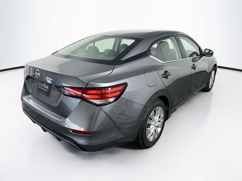Used 2025 Nissan Sentra S FWD image 9