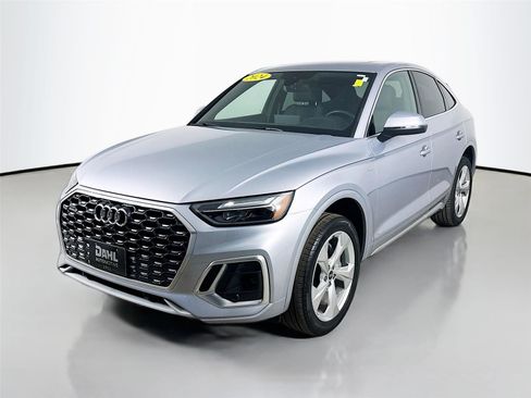 Used 2024 Audi Q5 2.0T Premium Plus w/ Premium Plus Package image 3