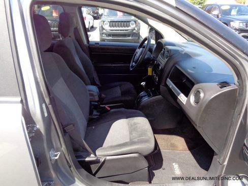 Used 2016 Jeep Compass Sport w/ Power Value Group FWD image 16