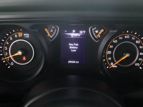 Used 2024 Jeep Gladiator Sport AWD/4WD image 19