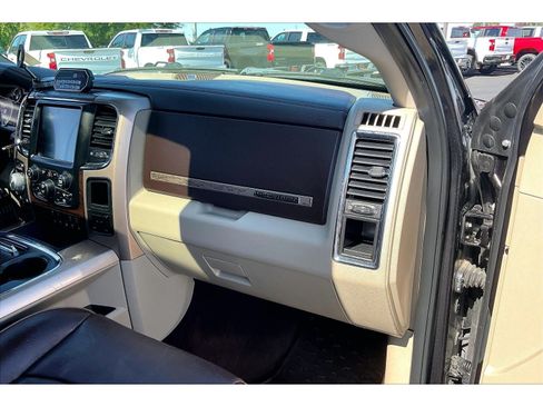 Used 2017 RAM 1500 Laramie Longhorn AWD/4WD image 18