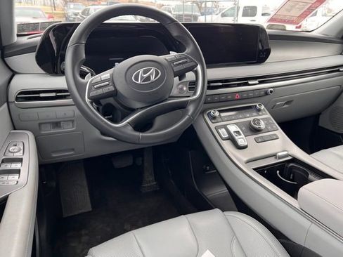 Used 2025 Hyundai Palisade SEL image 14