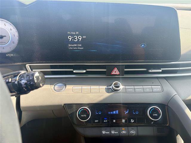 Used 2024 Hyundai Elantra SEL FWD image 16