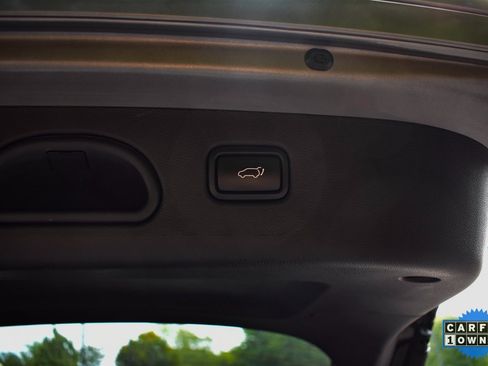 Used 2022 Kia Sportage SX image 11