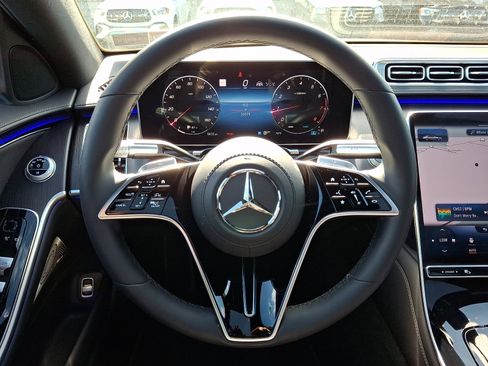 Used 2023 Mercedes-Benz S 500 4MATIC w/ AMG Line image 19