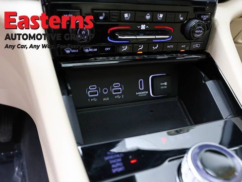 Used 2022 Jeep Grand Cherokee Limited 4xe w/ Luxury Tech Group II AWD/4WD image 22