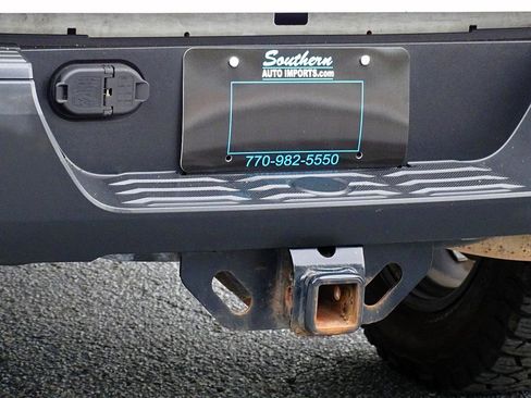 Used 2017 Toyota Tundra SR5 AWD/4WD image 13