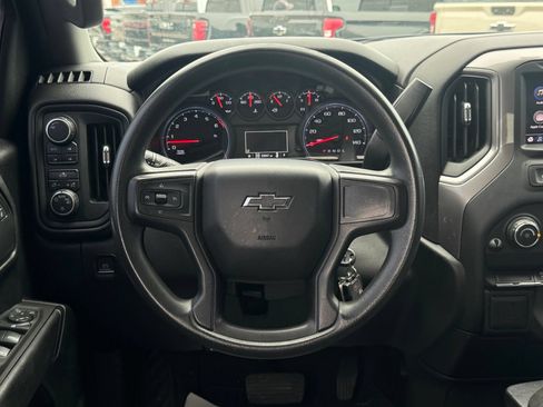 Used 2021 Chevrolet Silverado 1500 Custom Trail Boss AWD/4WD image 18