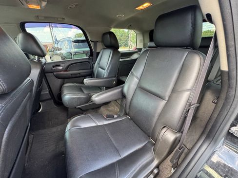 Used 2013 Chevrolet Tahoe LTZ AWD/4WD image 24