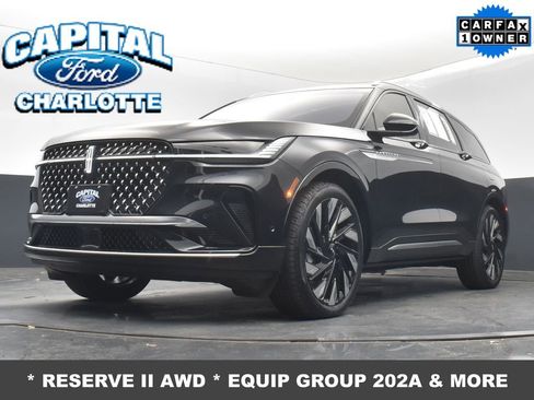 Used 2024 Lincoln Nautilus Reserve w/ Equipment Group 202A image 26