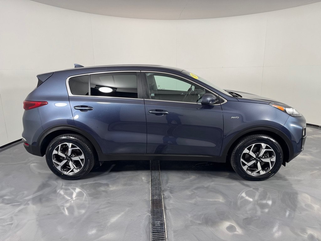 Used 2020 Kia Sportage LX AWD/4WD image 4