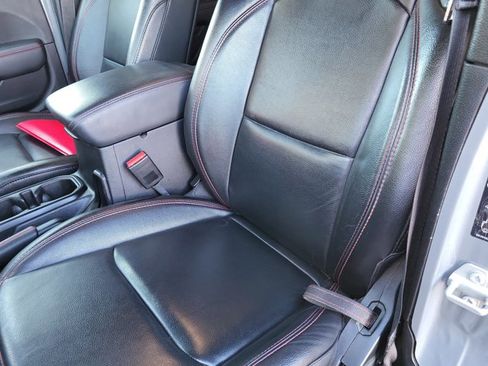 Certified 2023 Jeep Wrangler Unlimited Rubicon w/ Xtreme 35 Tire Package image 26