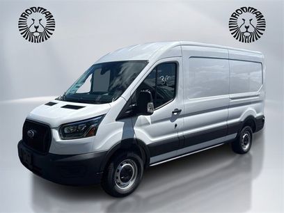 New 2025 Ford Transit 250 148 Medium Roof w/ Load Area Protection Package